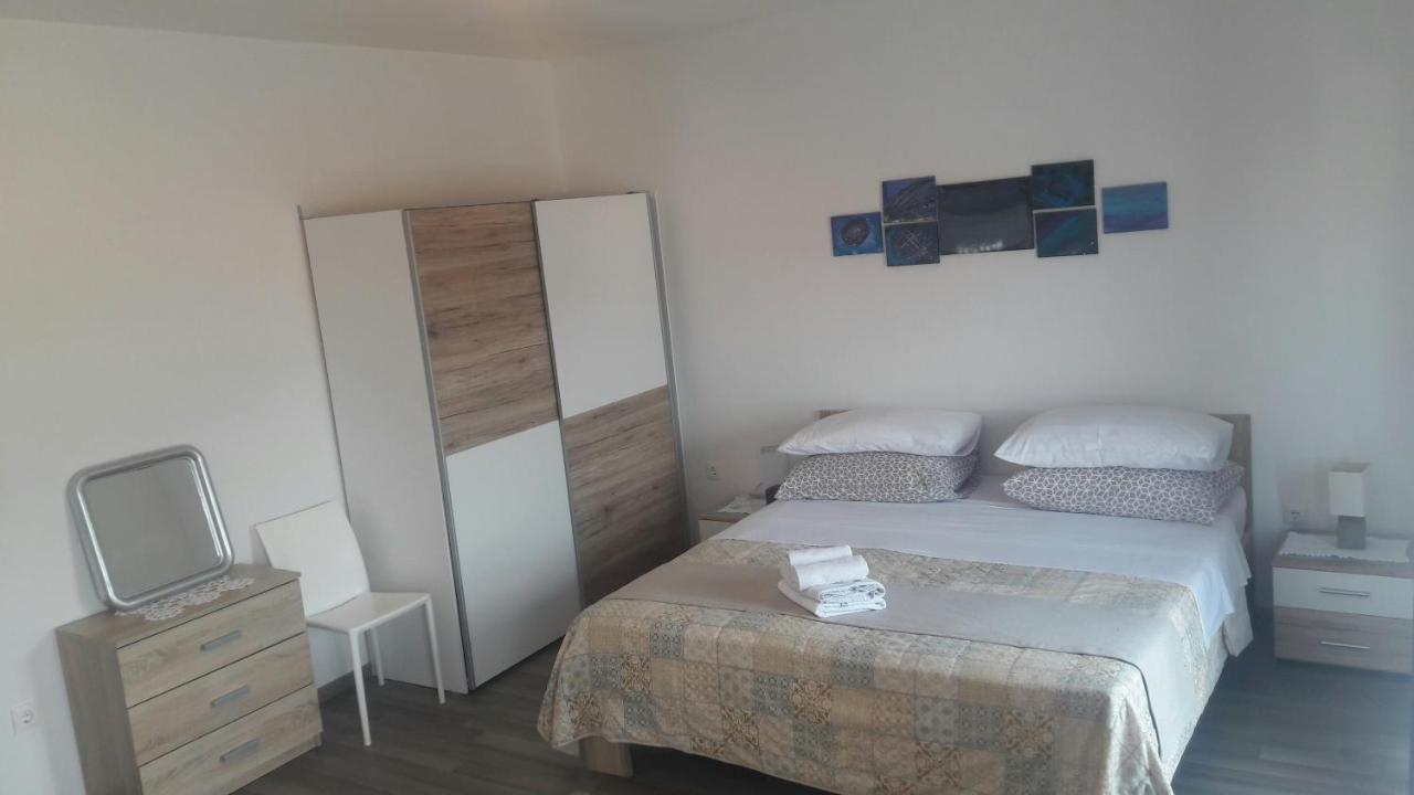 B&B Buzolic Hvar Town Extérieur photo