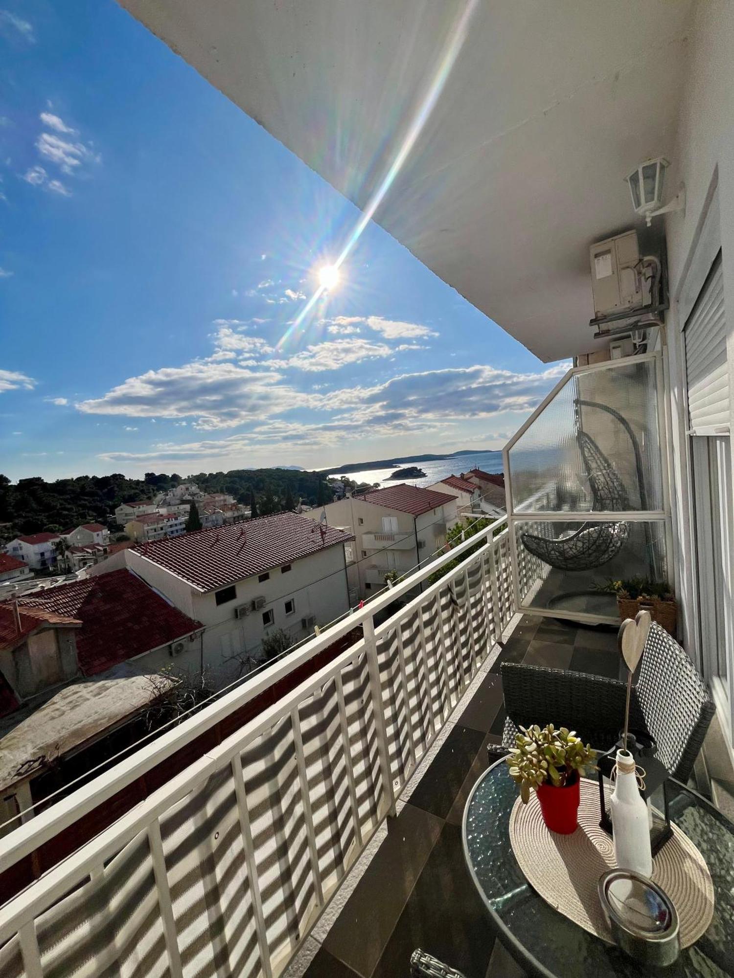 B&B Buzolic Hvar Town Extérieur photo