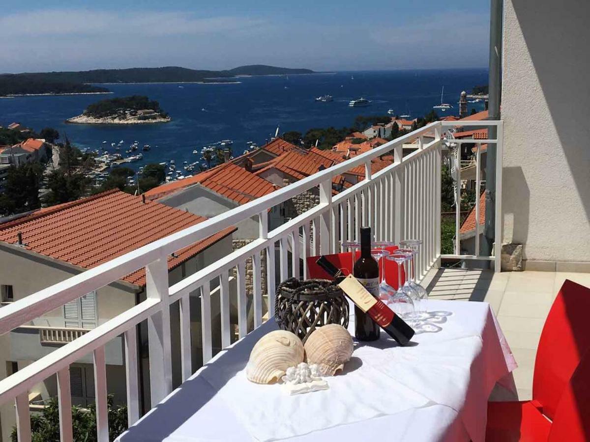 B&B Buzolic Hvar Town Extérieur photo